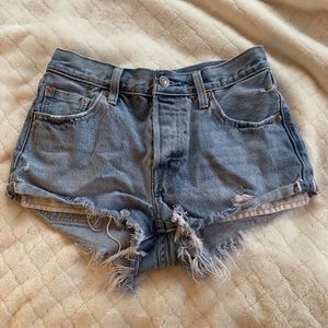 Levi shorts!